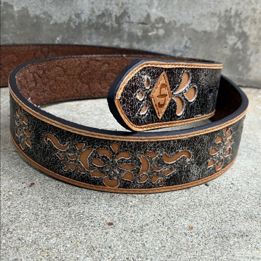Stetson Black and Brown Leather Belt with Silver Buckle - Picture 4 of 10
